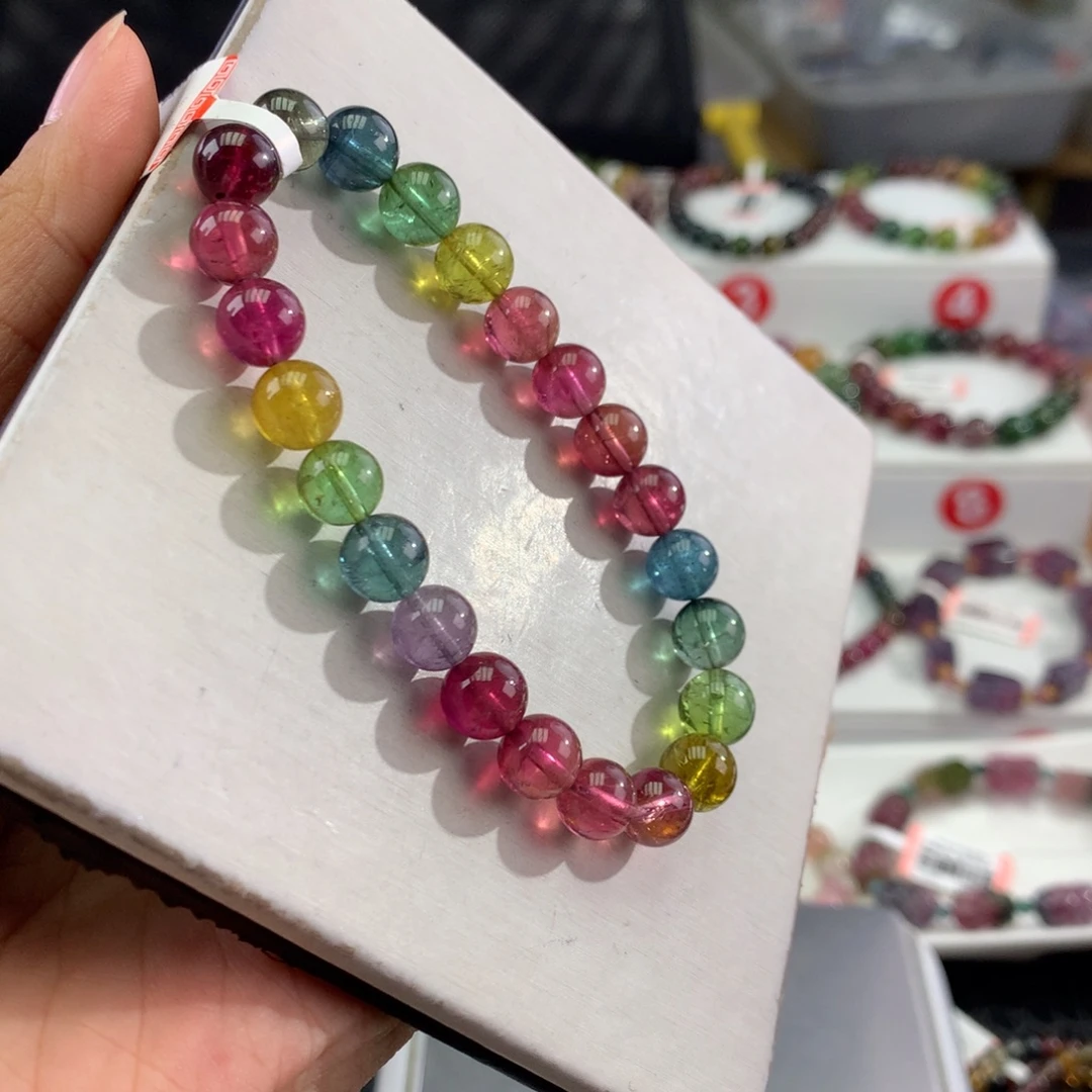 碧玺手链未镶嵌    8mm。