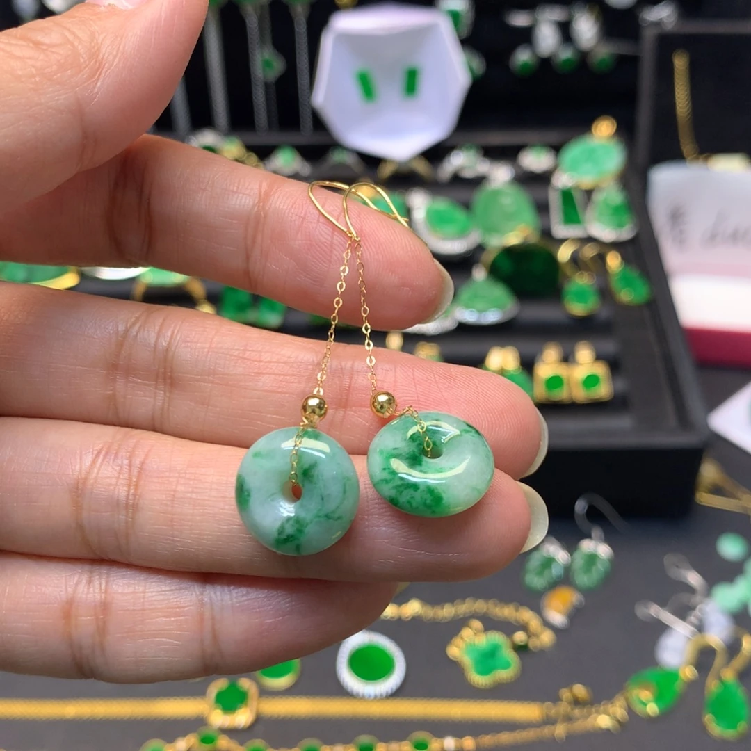 翡翠18K金镶嵌颈饰一对