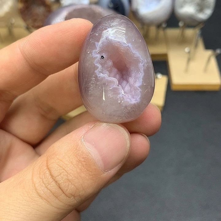 雪***儿玛瑙/玉髓未镶嵌珠宝奇石