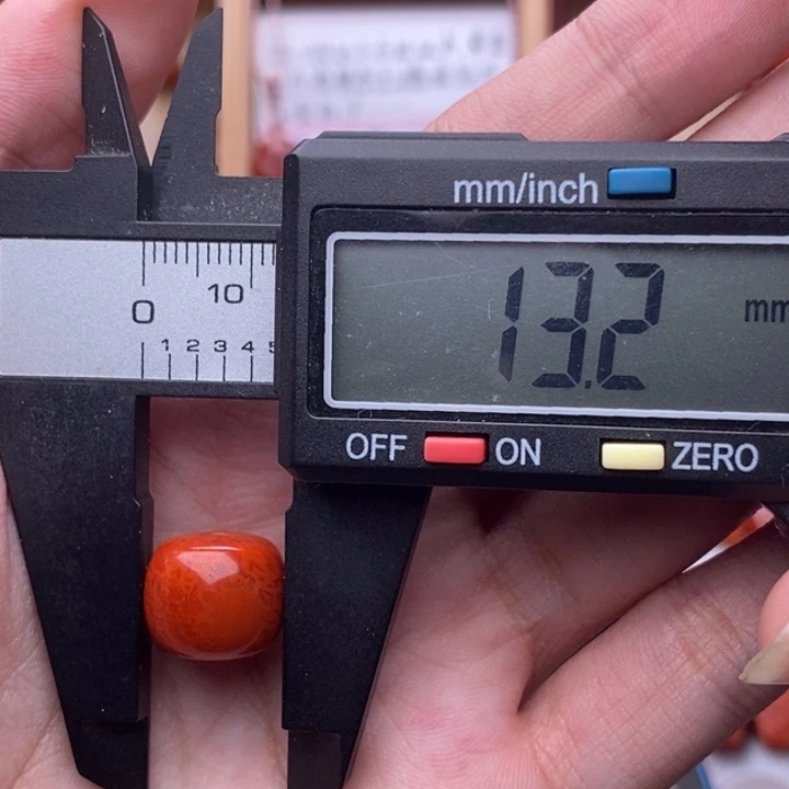 南红玛瑙配饰未镶嵌C****.瑕疵