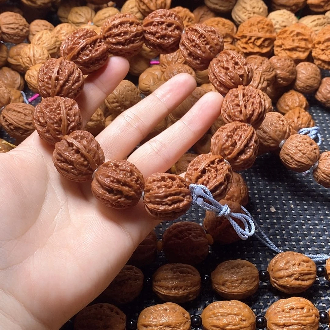 做***生文玩核桃吊坠粗筋