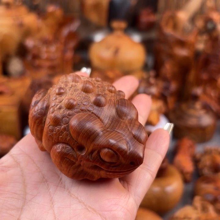 清***落太行崖柏手把件的设计和制作