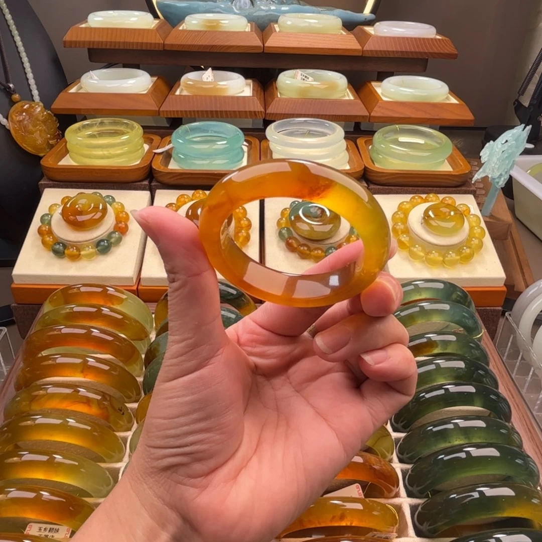 未镶嵌蛇纹石玉50