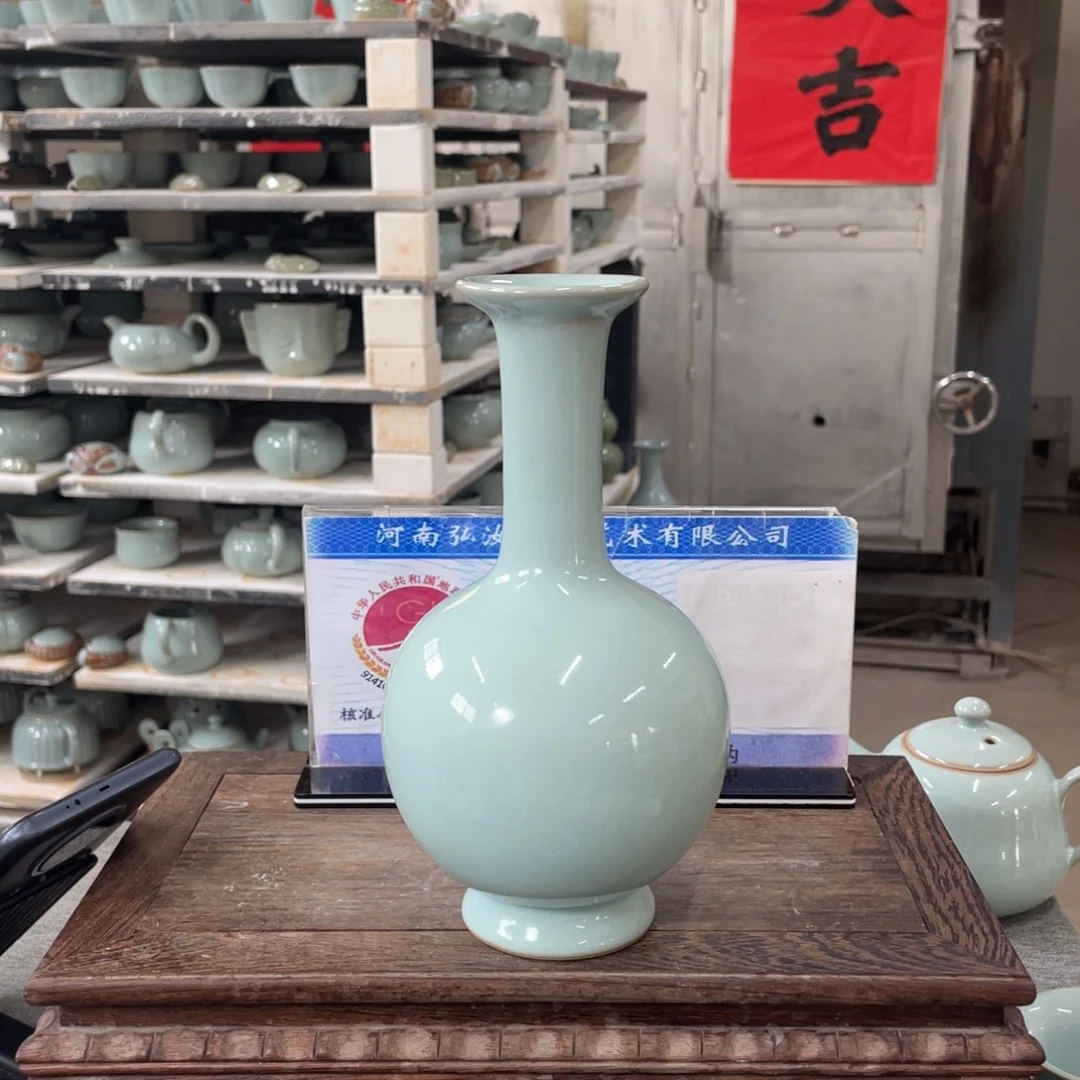 其他贝壳釉中号长颈瓶微瑕无礼盒