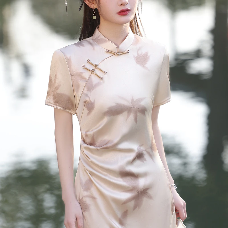 新中式旗袍2025新款复古高端上海日常可穿素雅国风改良连衣裙气质