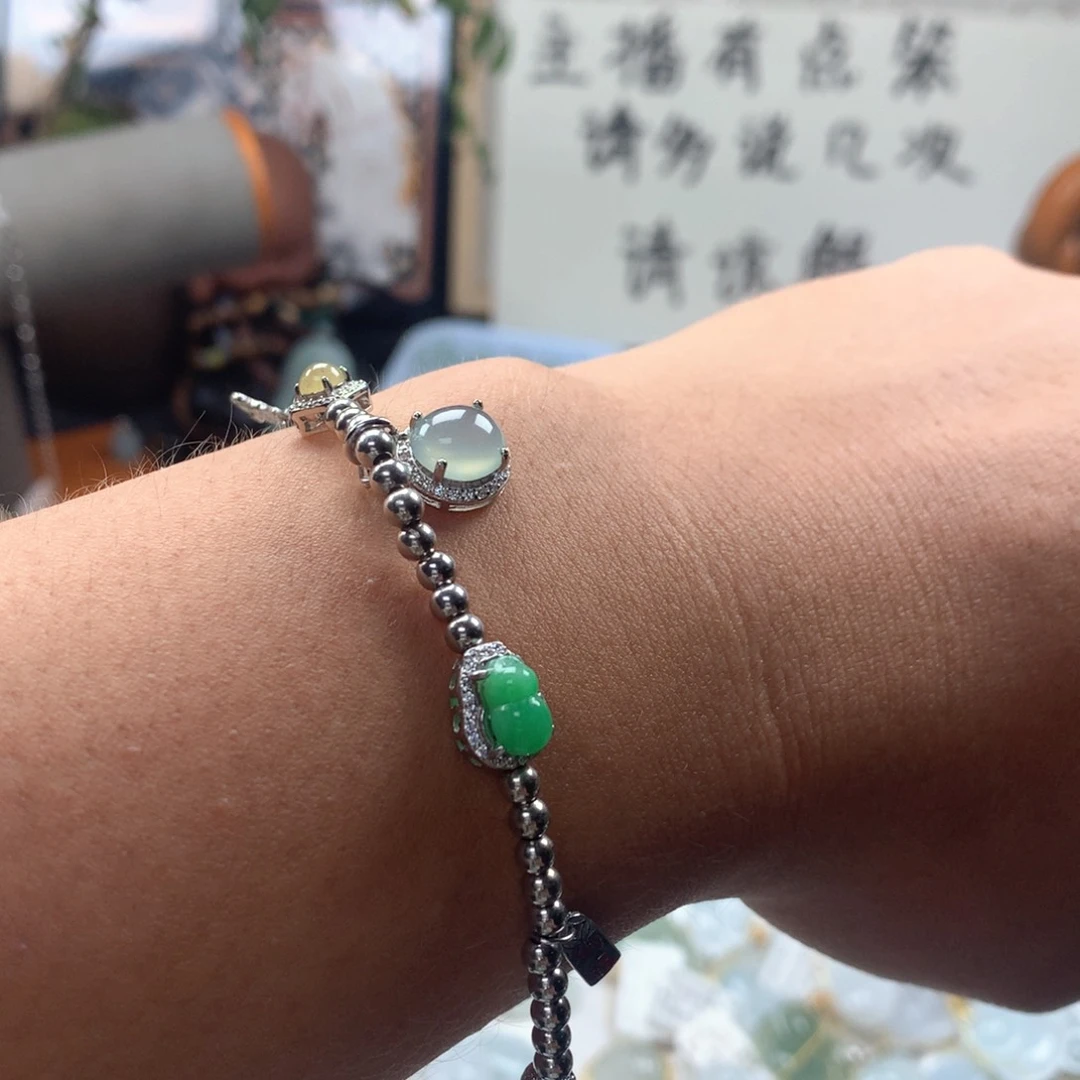 颈饰银S925镶嵌翡翠张**