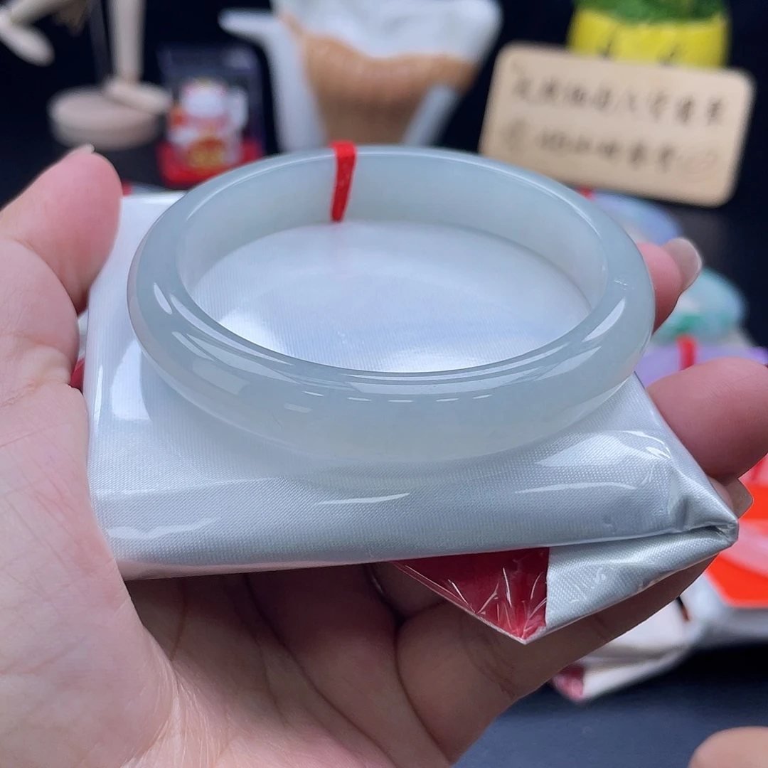 未镶嵌手镯翡翠2号