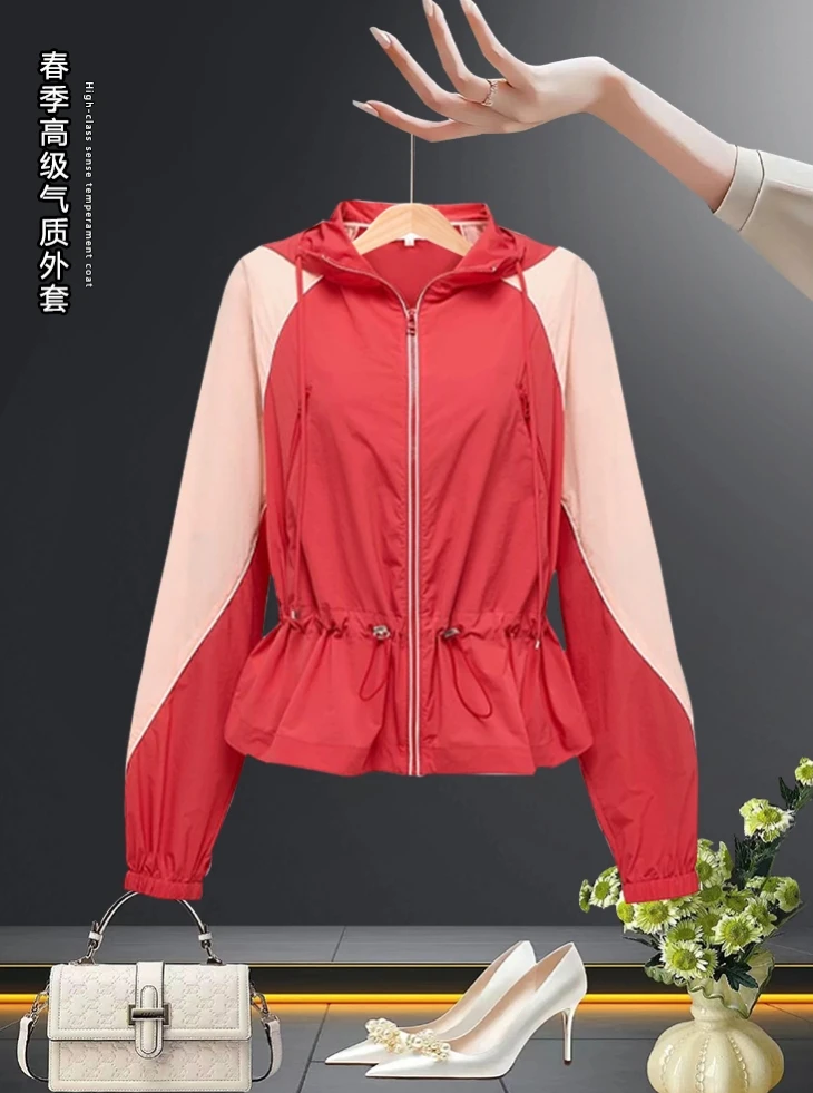 今年流行韩版独特超好看红色连帽收腰防晒衣外套2025超火春装女装