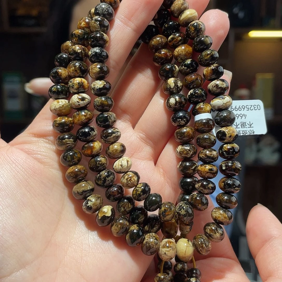 未镶嵌琥珀手链8m黑花