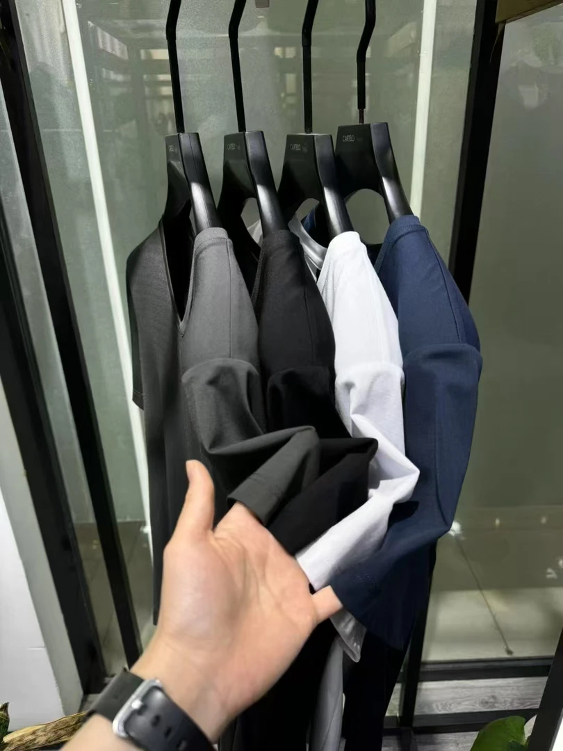 商务休闲V领圆领夏季短袖T恤时尚印花轻奢春夏休闲百搭男士宽松