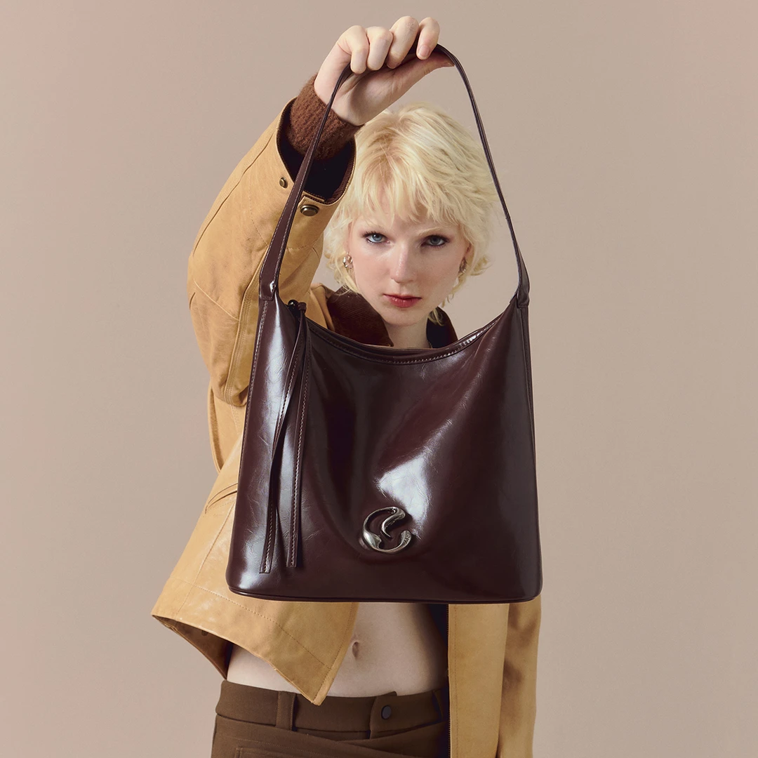 JACD复古水桶包女2025新款高级感轻奢小众上班通勤包包手提腋下包