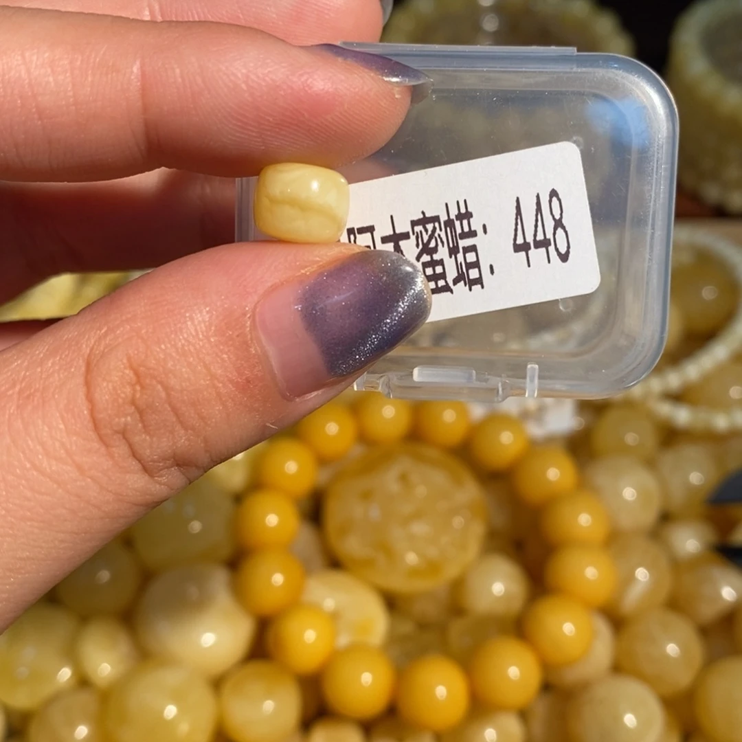 琥珀未镶嵌珠宝奇石448