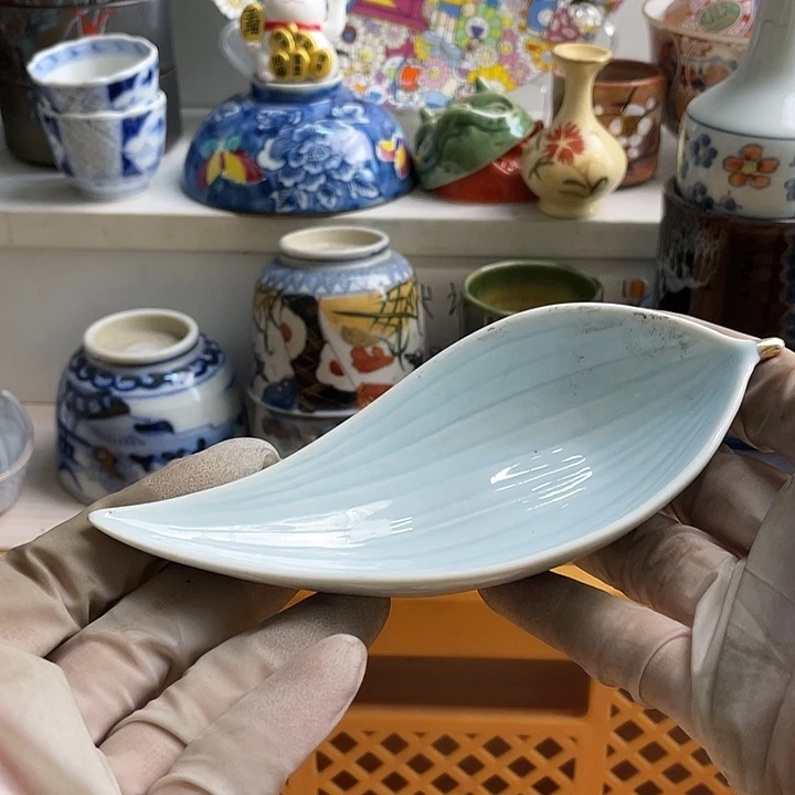 瓷片小**兰哈哈哈我要看的时候他的