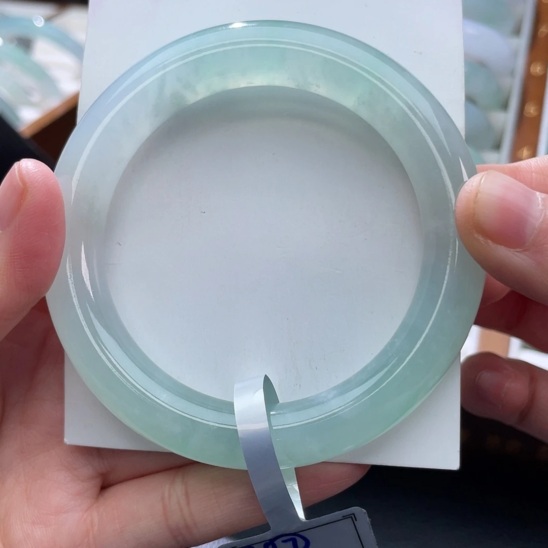 翡翠未镶嵌手镯55冰晴绿