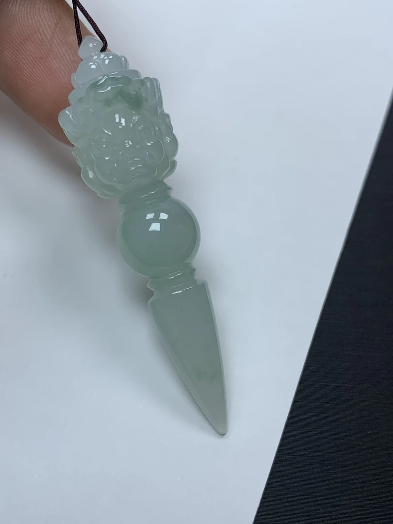 天然缅甸翡翠A货 精品金刚杵 冰透吊坠精雕 54.8/14