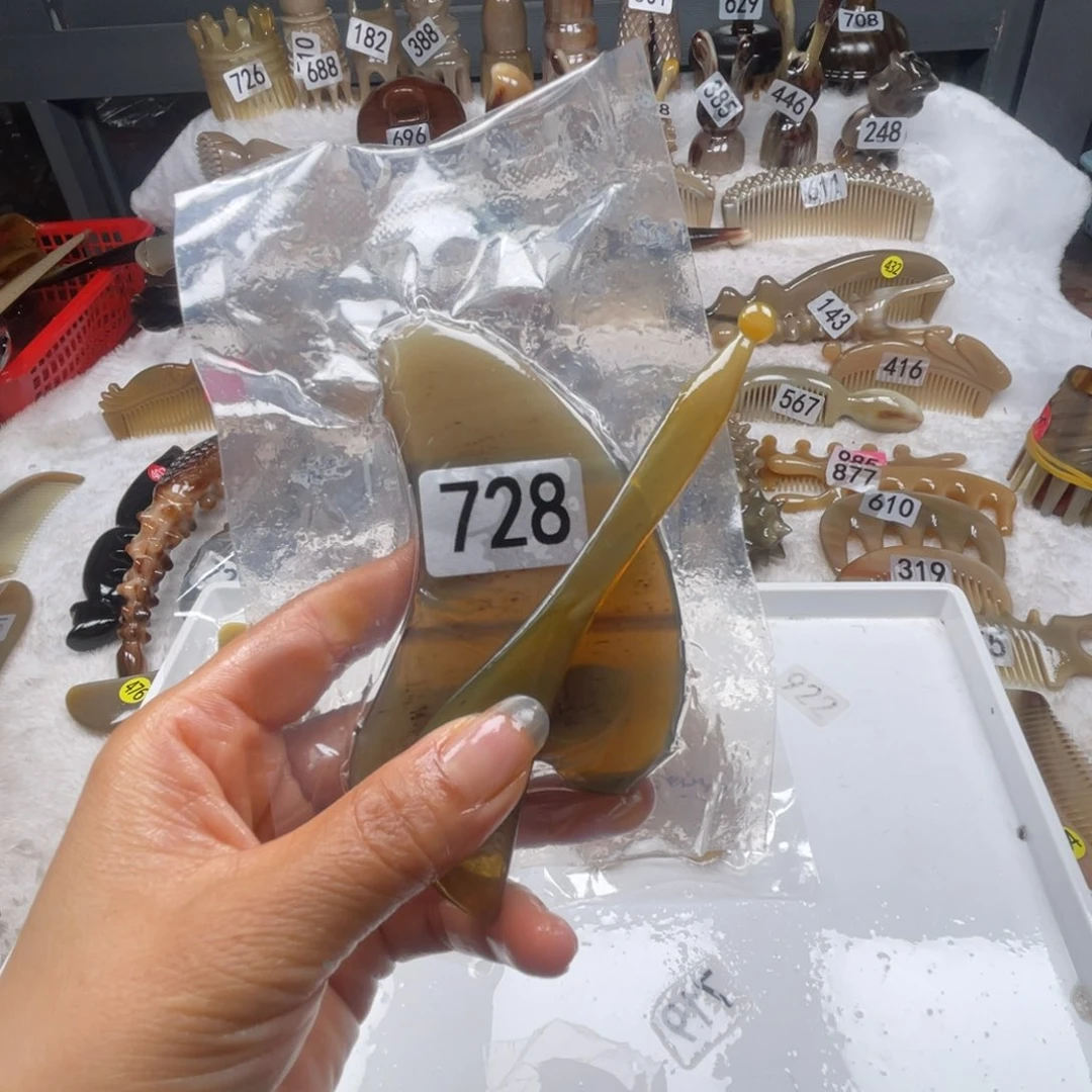 魏***万牛角梳牛角福利款