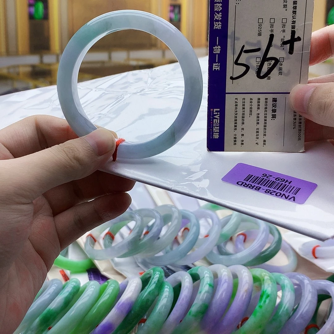 翡翠未镶嵌手镯ccccc