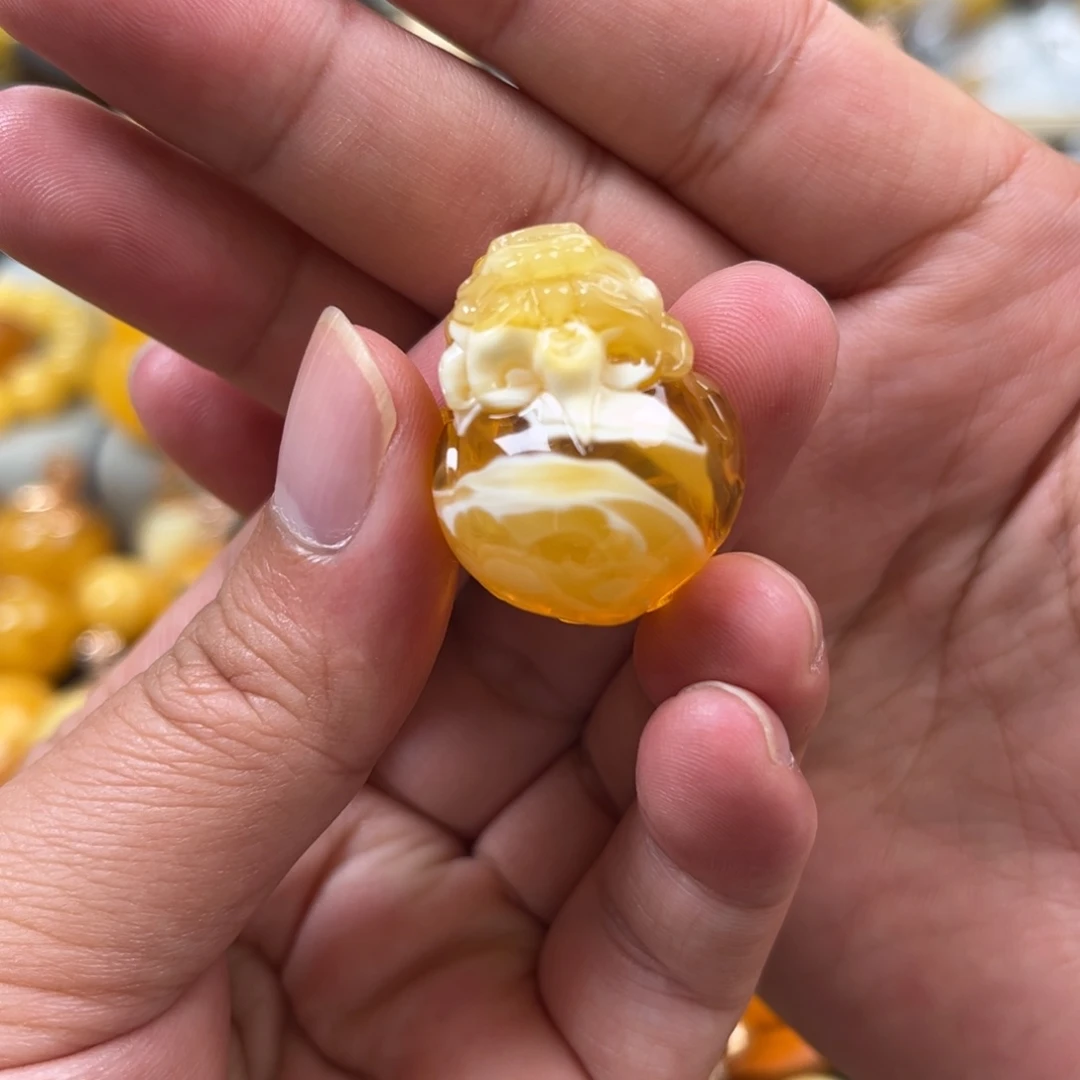 蜜蜡未镶嵌珠宝奇石草***酱