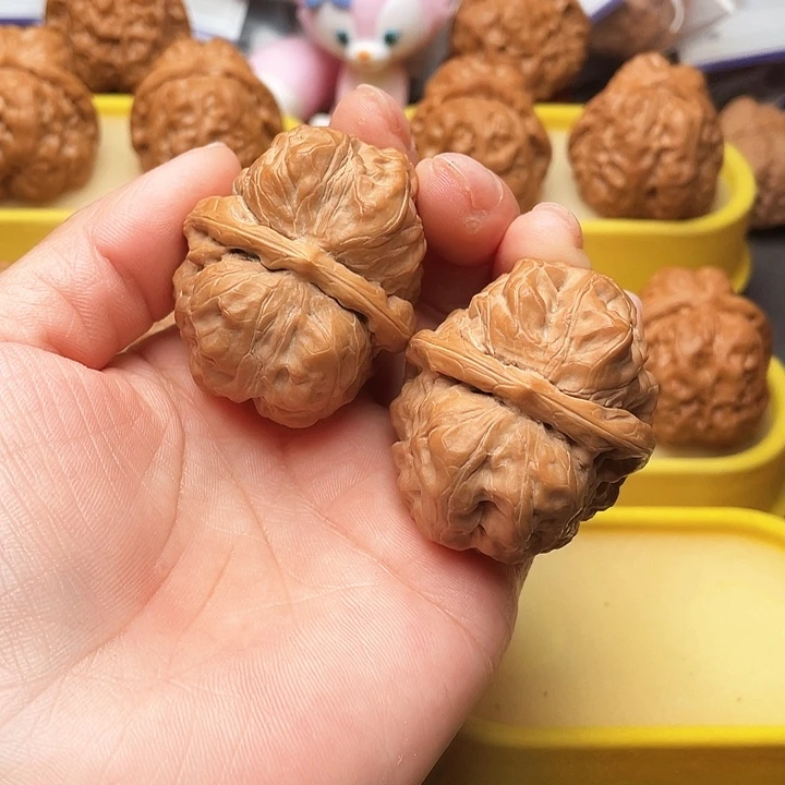 吊坠文玩核桃炸**面蛤蟆