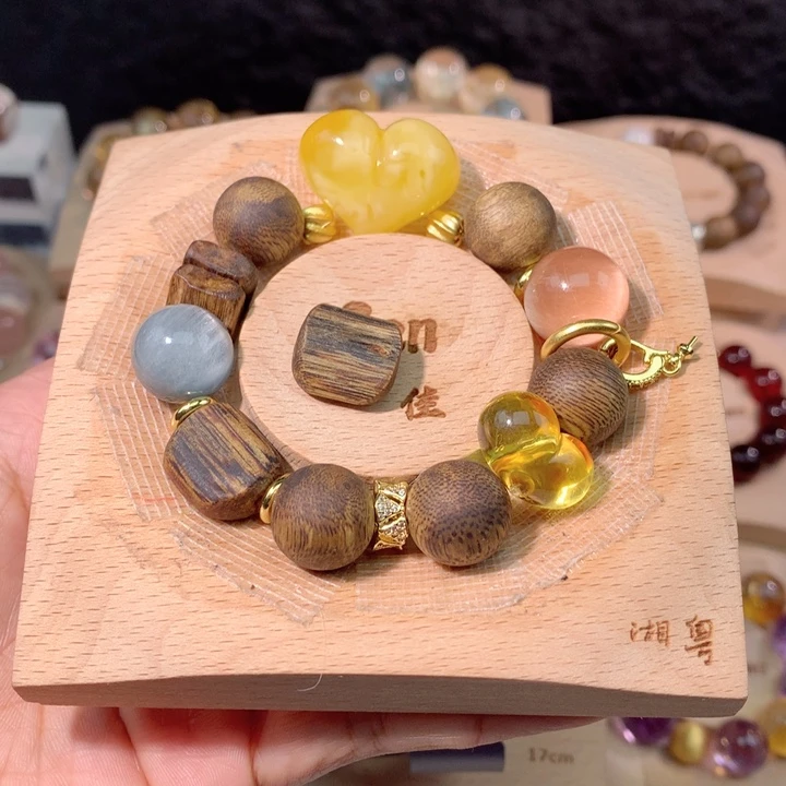 湘***鳥石英石纯铜手工定制手链