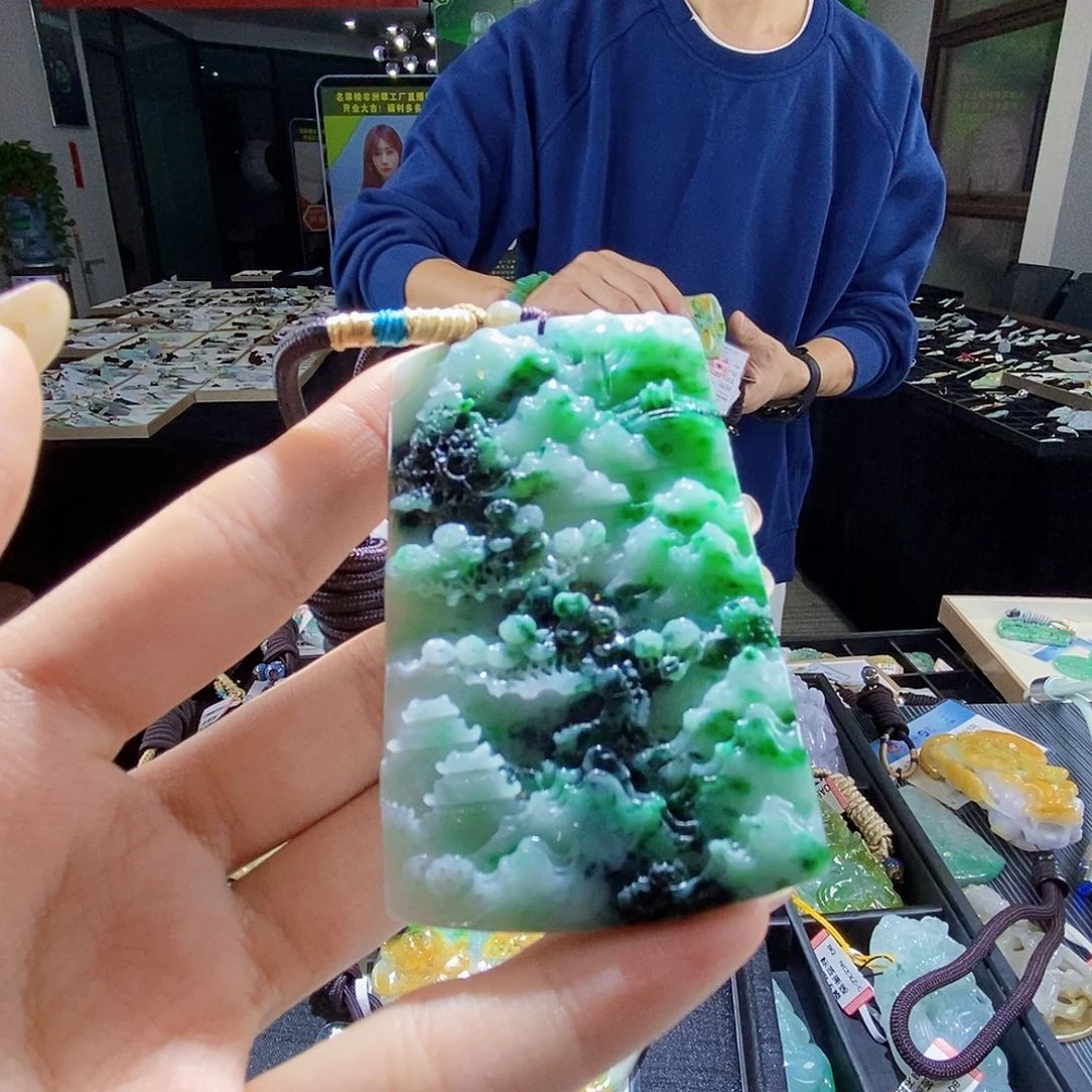 颈饰未镶嵌翡翠翡翠