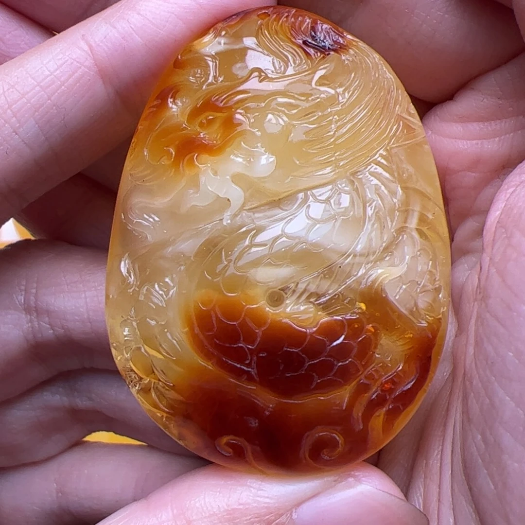 琥珀颈饰未镶嵌蜜蜡
