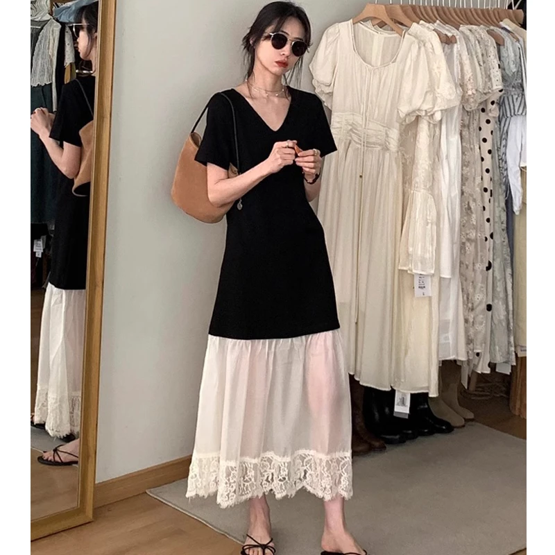 夏季度假风连衣裙女2025小众法式拼接设计感气质显瘦赫本风长裙子