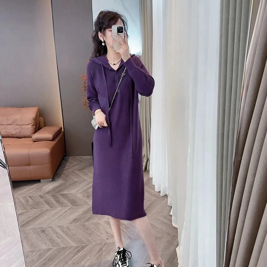法式复古连帽针织连衣裙女秋冬2025新款慵懒风宽松休闲软糯毛衣裙