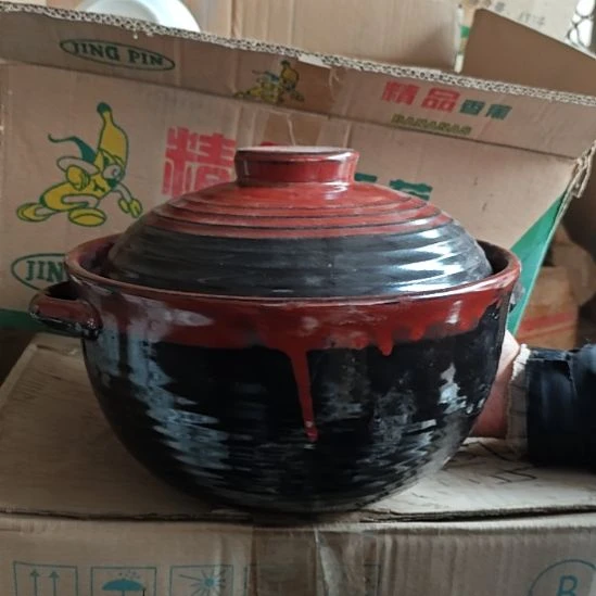 库存微瑕铁红釉砂锅大