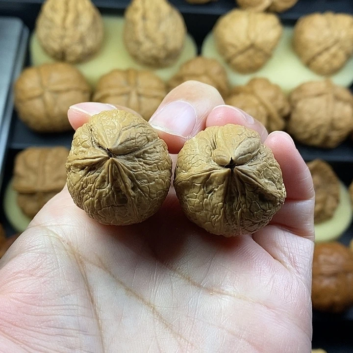 吊坠文玩核桃犀牛望月28