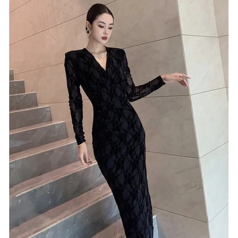 秋冬时尚轻奢连衣裙植绒包臀长裙