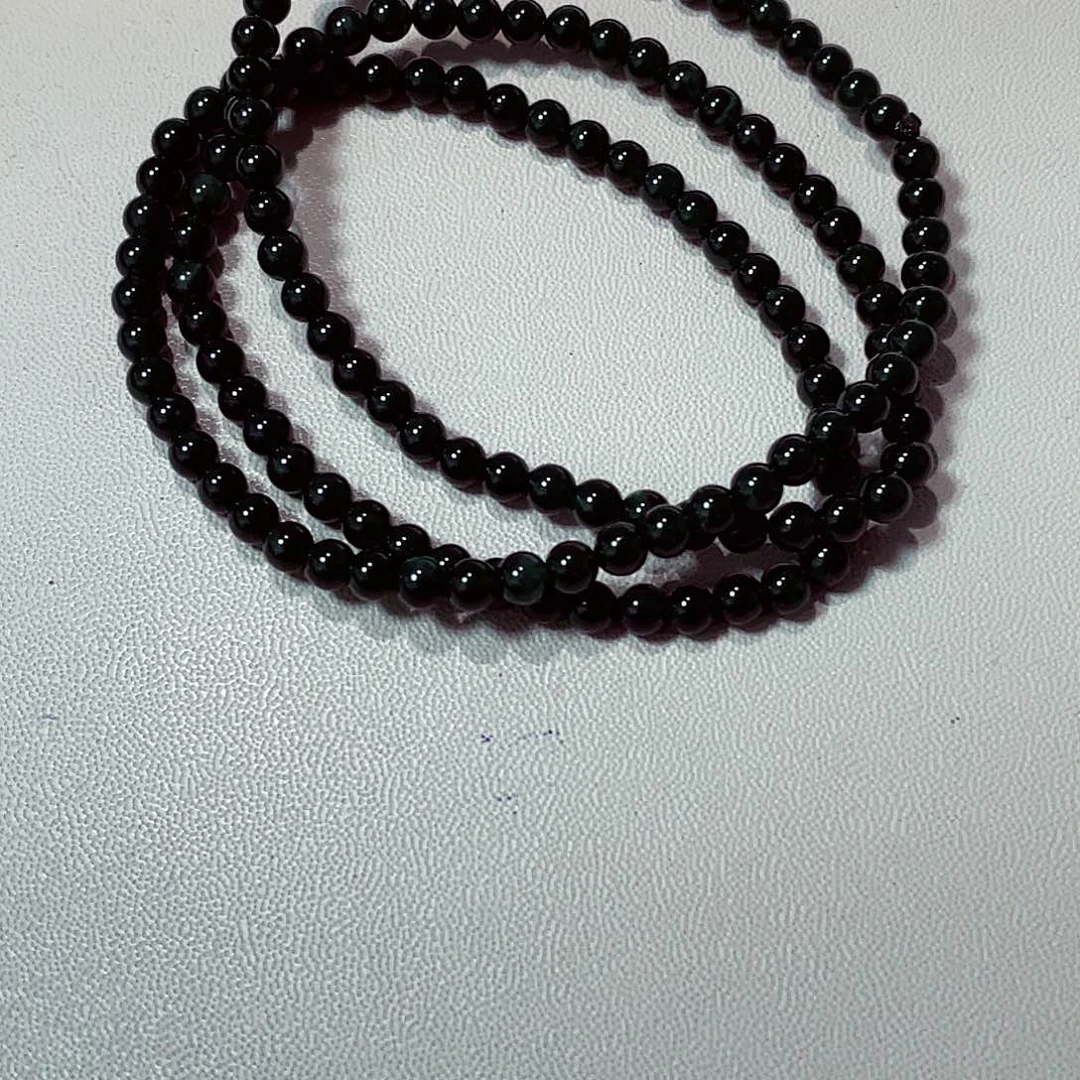 翡翠未镶嵌颈饰先检后发一物一证