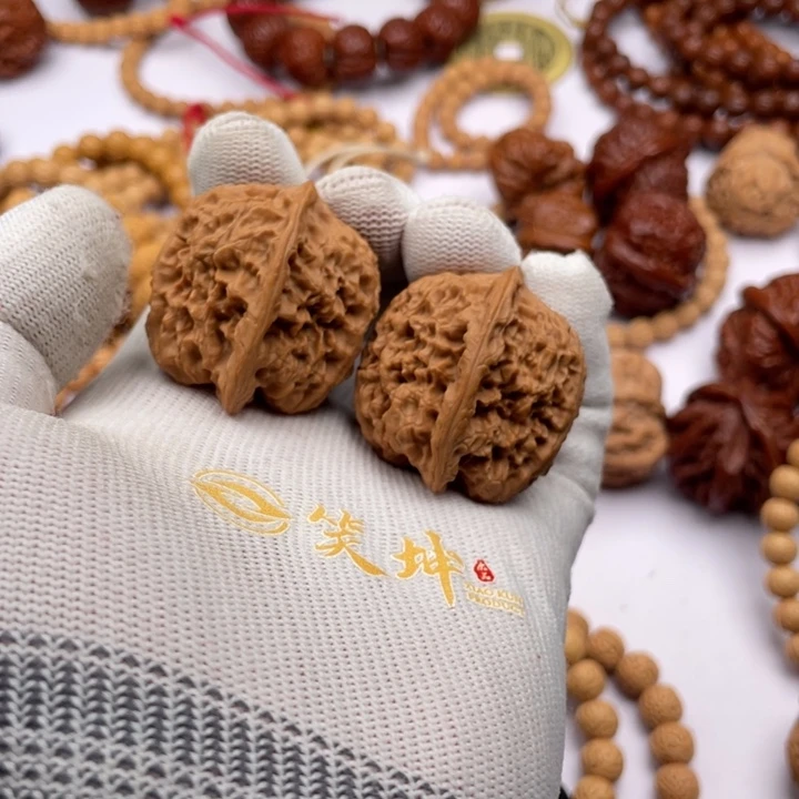 文玩核桃吊坠文玩核桃