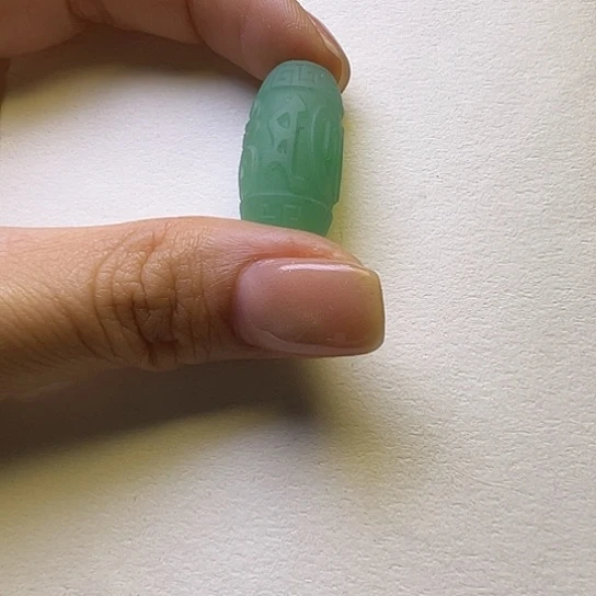 石英质玉（非洲翠）合金颈饰