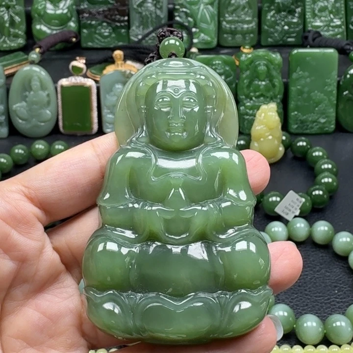 颈饰未镶嵌和田玉