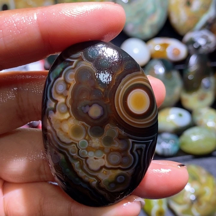 玛瑙/玉髓玛瑙吊坠未镶嵌