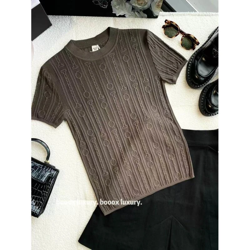 未使用 Hermes/爱马仕  xw263 羊毛 猪鼻孔暗印logo针织短袖 36码