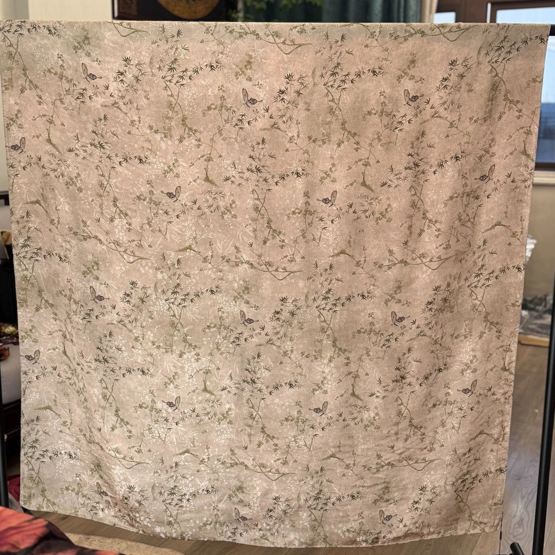 【D135-54 春燕】140*140重缎老料香云高货重磅国风提花高端丝巾