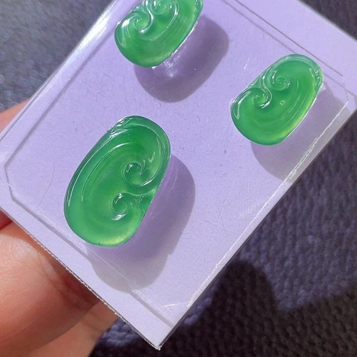 定制翡翠未镶嵌翡翠