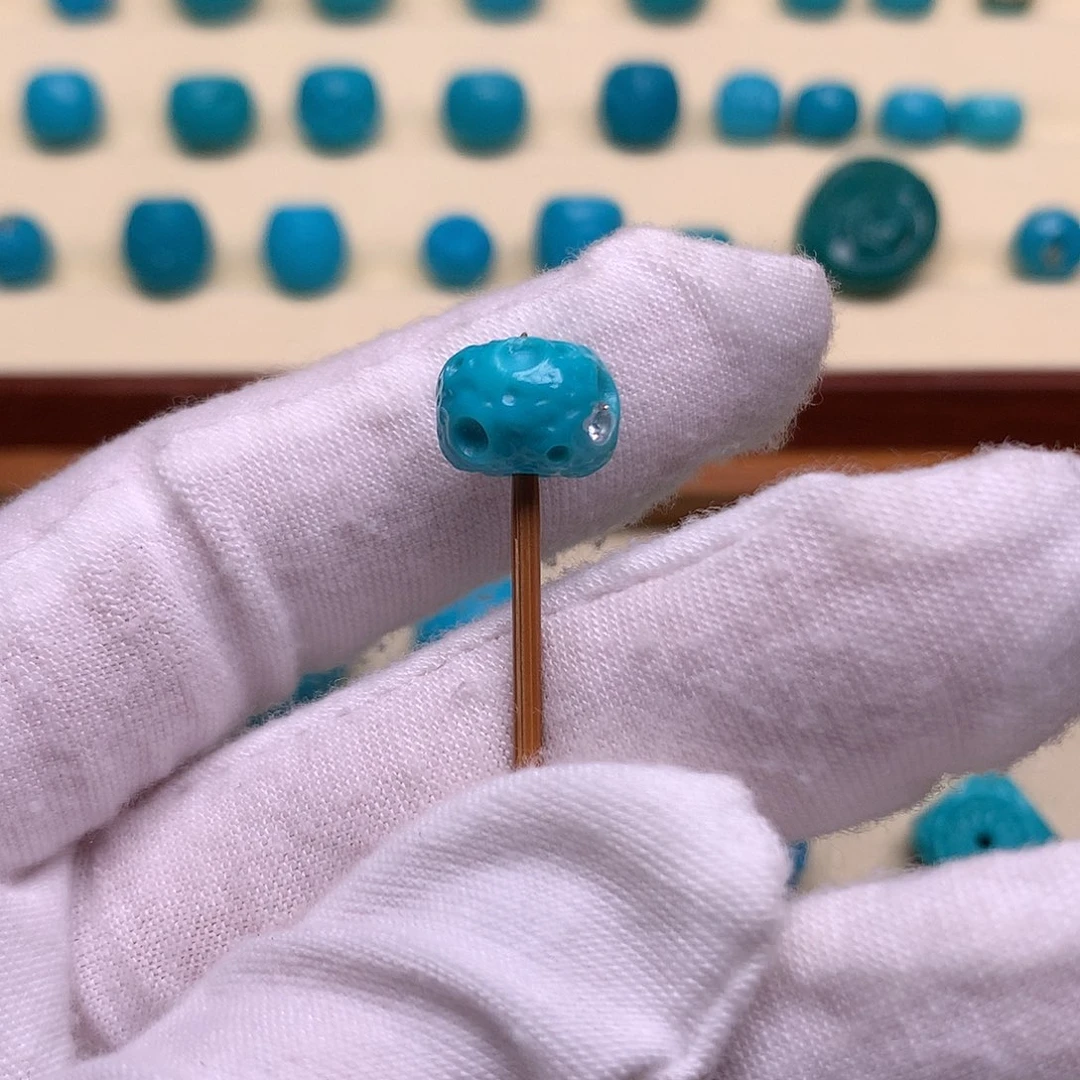 绿松石未镶嵌天然原矿绿松石星球10.4