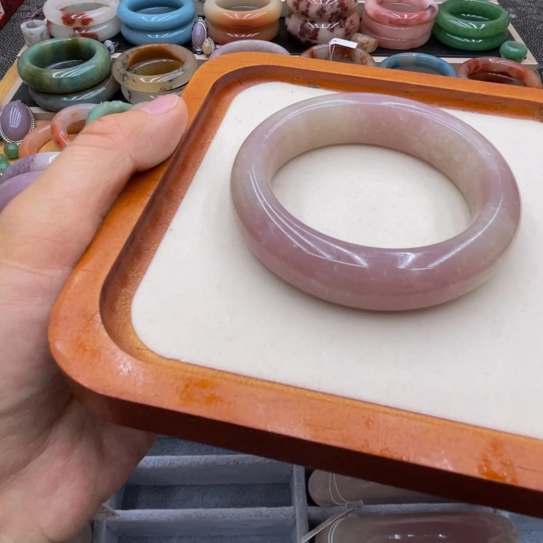 石英岩玉未镶嵌圈口55