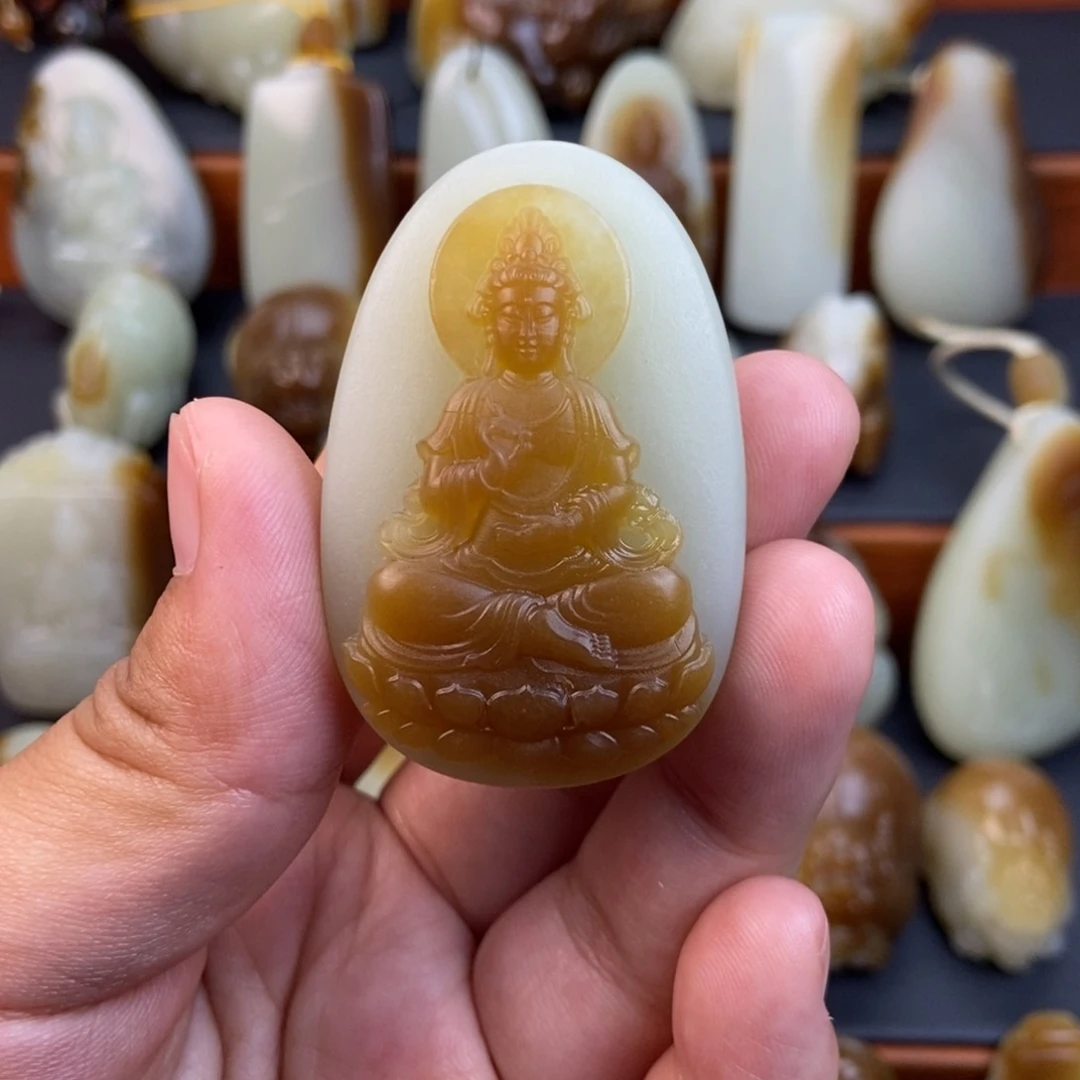 和田玉（糖玉）未镶嵌颈饰一***?定制