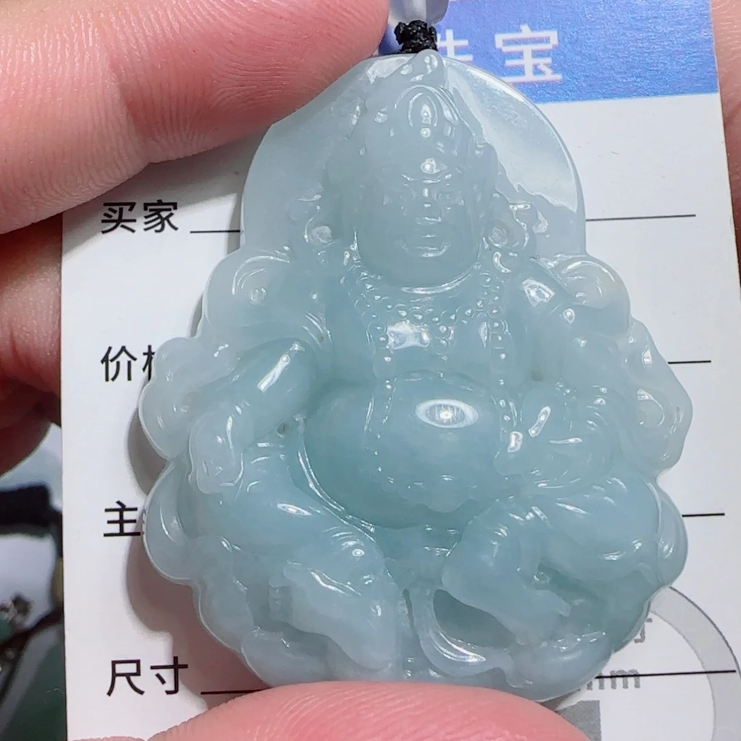 翡翠未镶嵌颈饰财爷