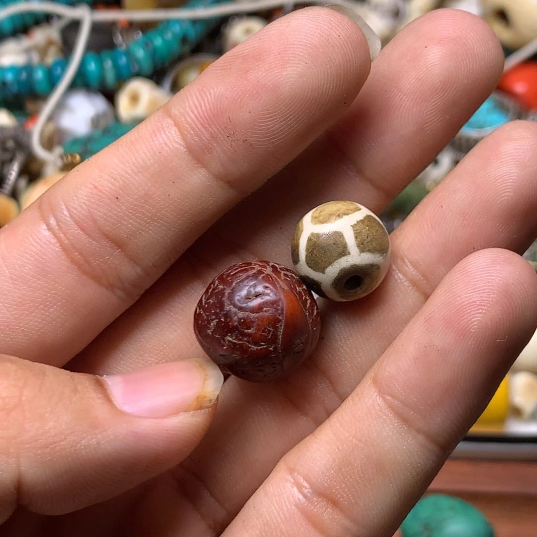 琉璃颈饰藏传小元素