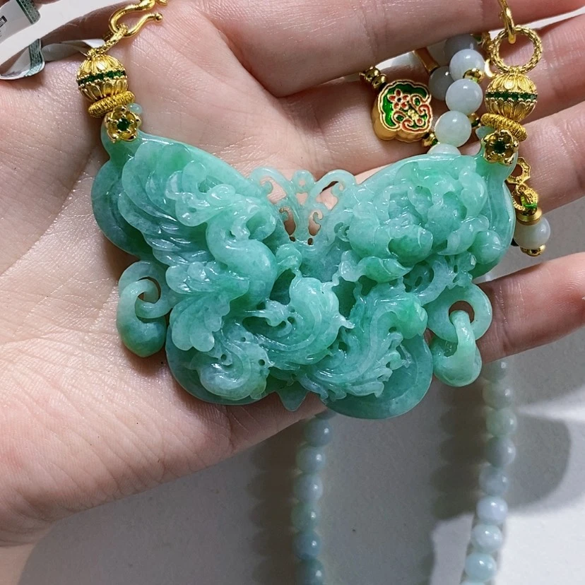 【闪购商品】翡翠未镶嵌颈饰