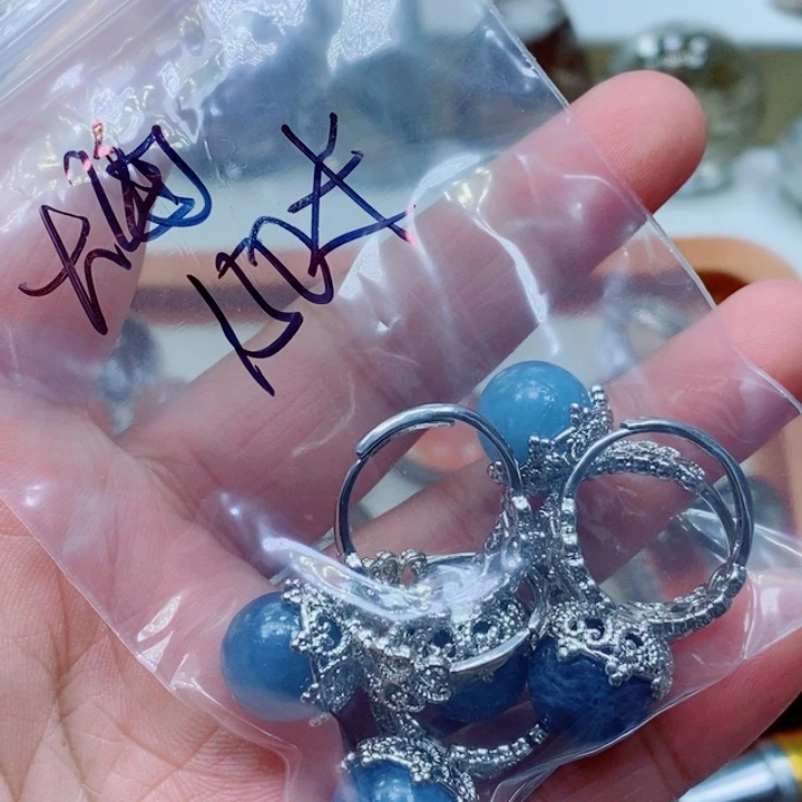 未镶嵌颈饰水晶大*水晶