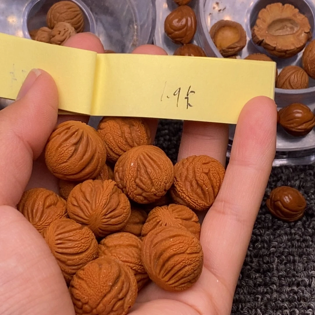 秦岭山脉龙纹桃核 14