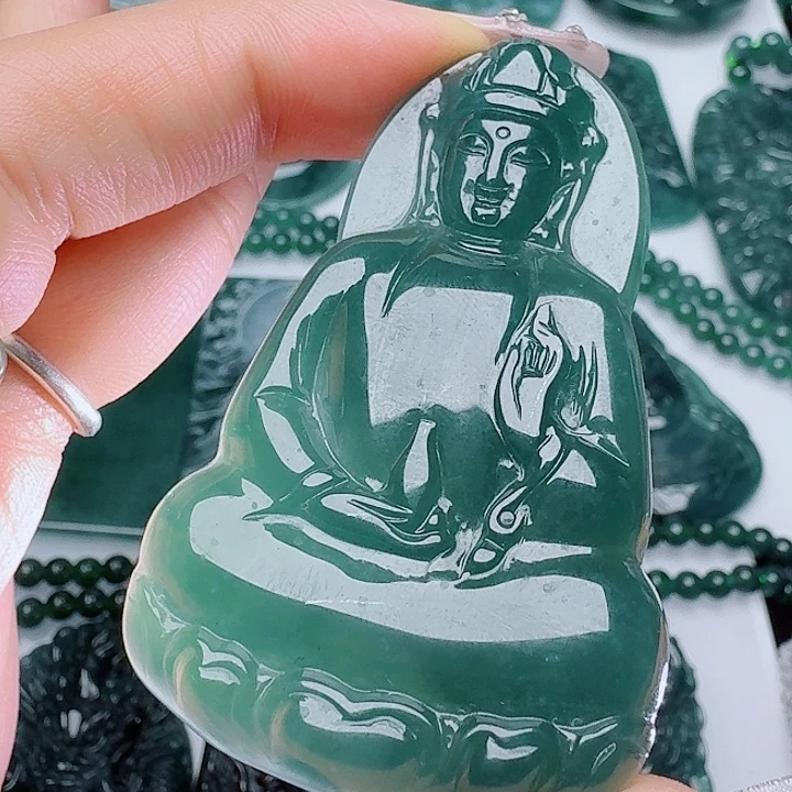 翡翠未镶嵌颈饰1111