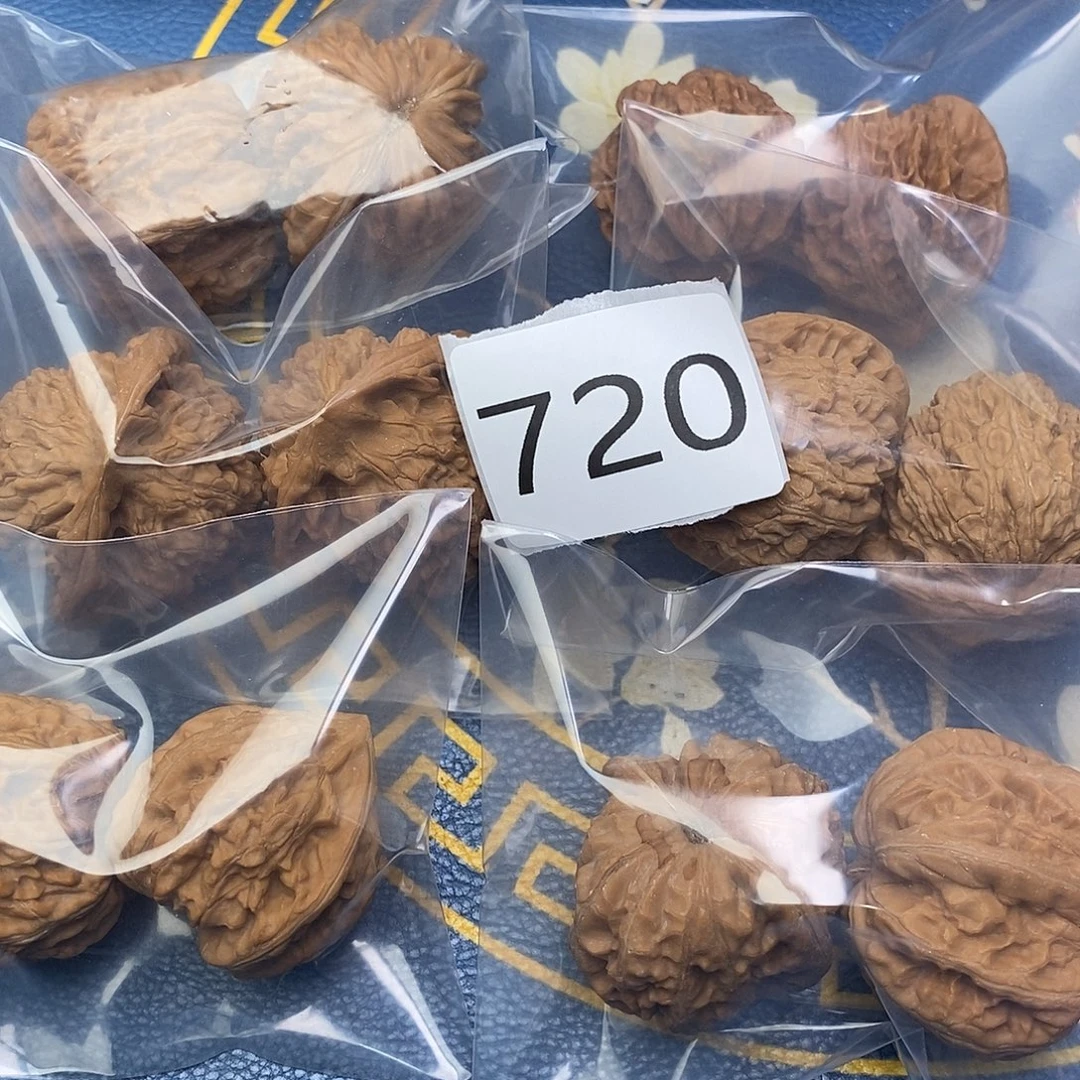 文玩核桃把件720号6对带练手元宝