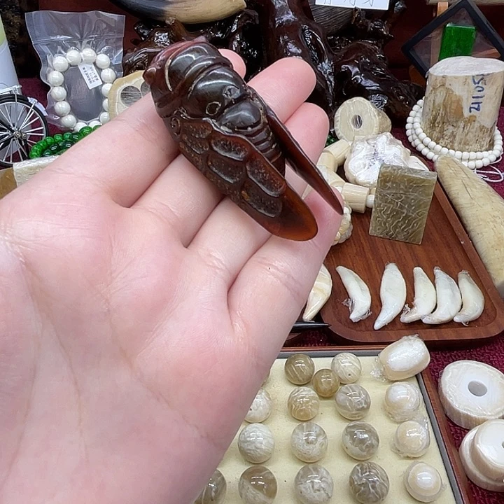 石英石铁合金福利一个一鸣惊人